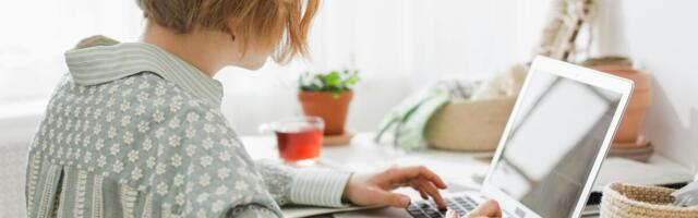 This $35 AI tool can turn any idea into an image for life