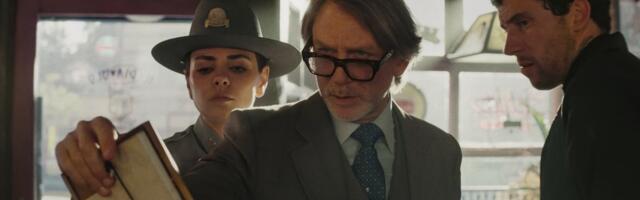 Wake Up Dead Man: A Knives Out Mystery: Whats on the book club list?