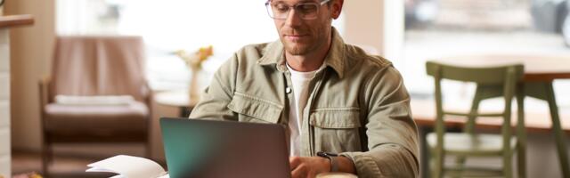 People who accomplish more before 9am than most do all day usually share these 8 quiet habits