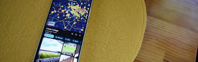 Google Maps may now force you to sign in before showing photos and reviews (Update: Fixed)