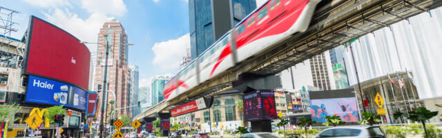 How do employees make ends meet in today’s Malaysia’s economy?