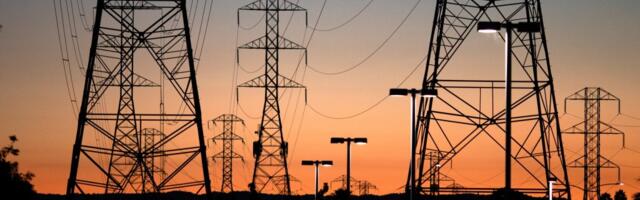 PG&E customers face higher monthly bills as state panel preps ruling