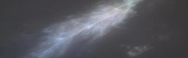 Curiosity Rover Spots Surprisingly Colorful ‘Twilight Clouds’ on Mars