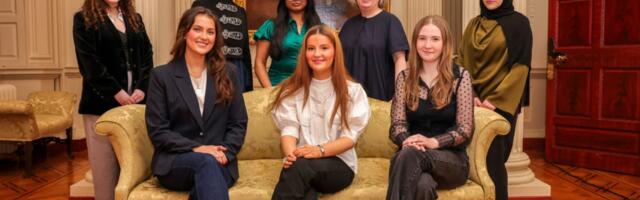 7 students receive Three Ireland Connect to STEM Scholarships for Women