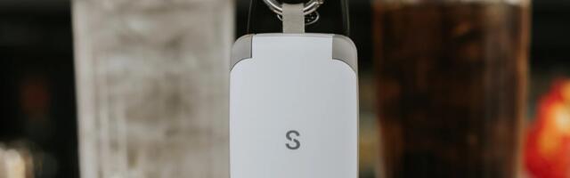 5 Keychain Charging Gadgets That'll Save You From A Dead Battery