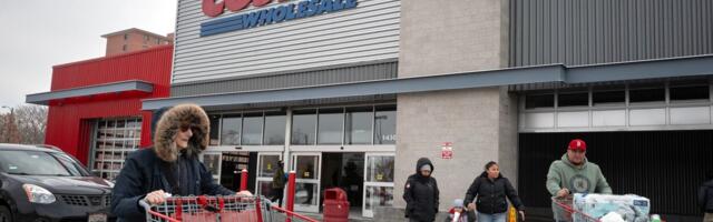 A Costco shopper is suing, saying members deserve a slice of any tariff refunds