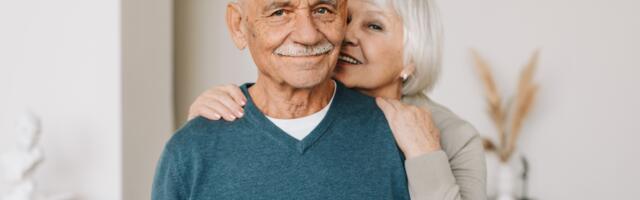 Psychology says the reason you feel both love and resentment toward aging parents is because you’re living in two timelines simultaneously — honoring who they were while managing who they are, and your heart doesn’t know which version to grieve first