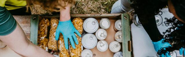 SNAP Benefits Expire Tomorrow. Here Are 3 Easy Ways to Help the Food Insecure SNAP Benefits Expire Tomorrow. Here Are 3 Easy Ways to Help the Food Insecure