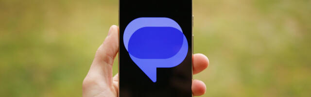 Google Messages may soon solve your dark viewfinder struggles