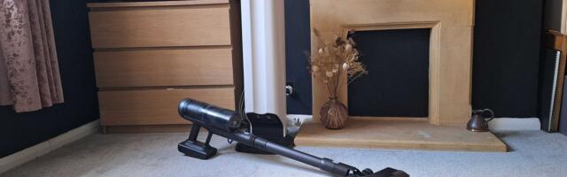 Roborock's new stick vacuum is a whizz at cleaning, but the fast-draining battery and lack of an Auto mode hold it back