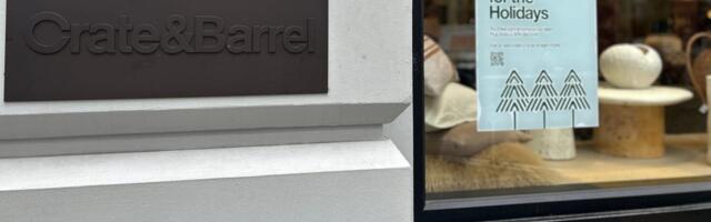 Holiday hiring isn't looking so merry and bright. Here's why it may be harder to land a seasonal job this year.