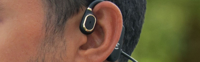 These open-ear headphones deliver premium sound while never compromising your safety