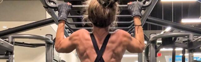 I adopted a new fitness strategy in my 40s that's helped me run half-marathons, hold handstands, and do pull-ups as I age