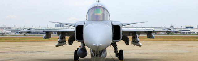 5 Of The Fastest Single-Engine Fighter Jets Still Flying Today