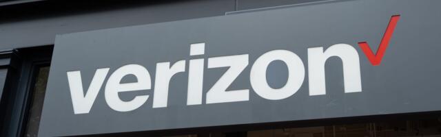 Verizon outage hits users across US