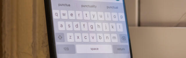 Punctuation is dead because the iPhone keyboard killed it