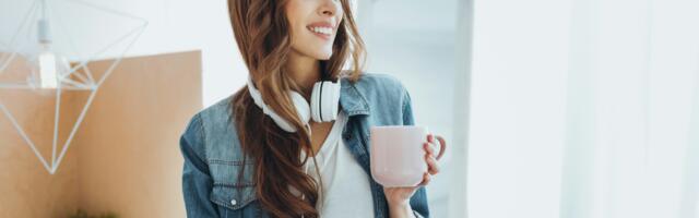 Psychology says the people who drink their coffee black with zero sugar aren’t more disciplined, more health-conscious, or more refined than everyone else, they’re the ones who quietly stopped sweetening things in general, the coffee, the answers, the apologies, and somewhere along the way decided they preferred the actual taste of things to the easier version