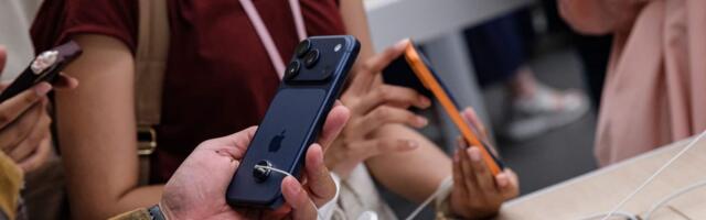 Americans can't get enough of the iPhone 17 Pro Max