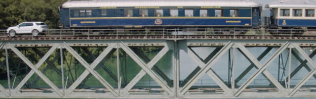 Yes, A Land Rover Can Really Pull A Train (Even One That Weighs 100 Tons)