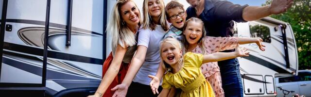 A family of 6 decided to live in an RV full-time after a health scare prompted them to live without regrets