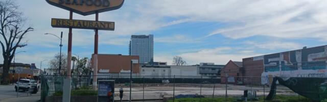 Fire-scorched San Jose restaurant site is bulldozed to battle blight