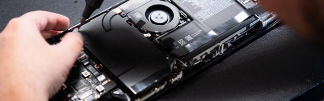 Valve says iFixit will keep selling Steam Deck batteries after all