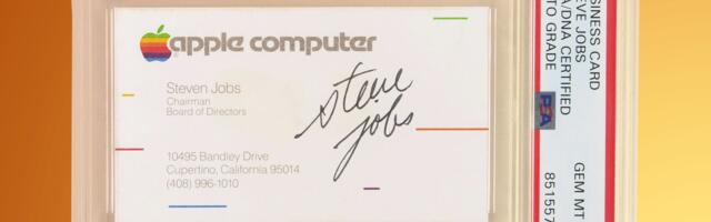 Steve Jobs Signed Business Card Fetches Over $180,000 at Auction