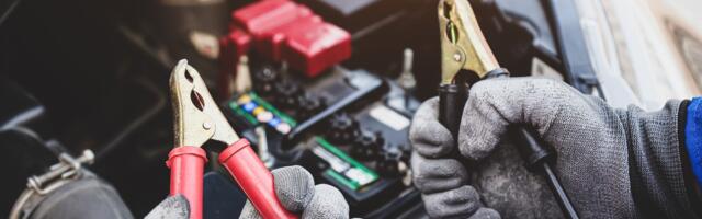 What It Means If Your Jumper Cables Start Smoking And Heat Up