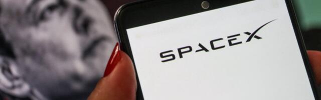 SpaceX stock slides for a week straight. What happens next?