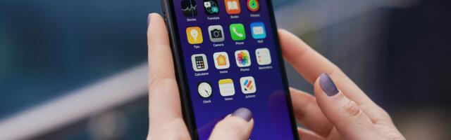 Researchers can now detect tampered smartphones from miles away