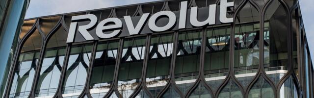 Revolut names US CEO as it seeks new banking licence
