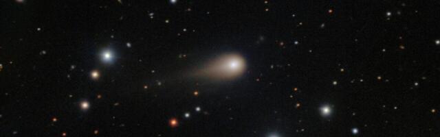 Interstellar Comet 3I/ATLAS Dazzles As It Swoops Behind the Sun Interstellar Comet 3I/ATLAS Dazzles As It Swoops Behind the Sun