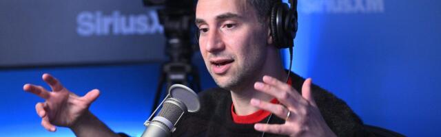 Jack Antonoff tells people who are making AI art to 'drive right off that cliff'