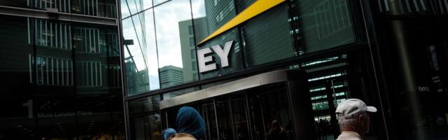 Big 4 giant EY delayed start dates for some new hires for the 2nd consecutive year as business slows