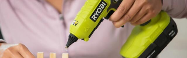 Home Depot Is Selling A Ryobi Glue Gun And Battery Set For $60