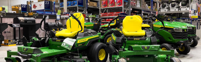 Common Problems With John Deere Lawn Mowers (According To Owners)