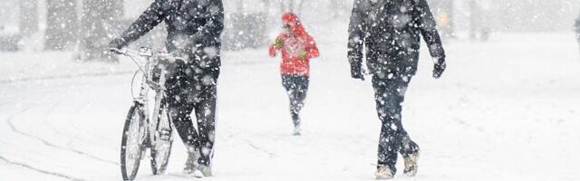 If You're Trying to Track Winter Storm Fern, You Should Try One of These Weather Apps