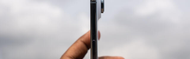 The internet is out to break the iPhone Air, but it seems indestructible