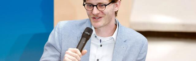 Months-old start-up Recursive raises $500mn for self-teaching AI