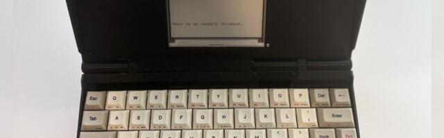Raspberry Pi ZeroWriter eInk typewriter lets you take notes on the go