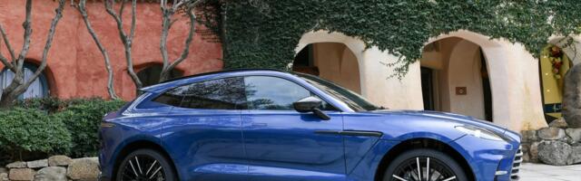 Carmakers push back against Apple’s takeover of the dashboard