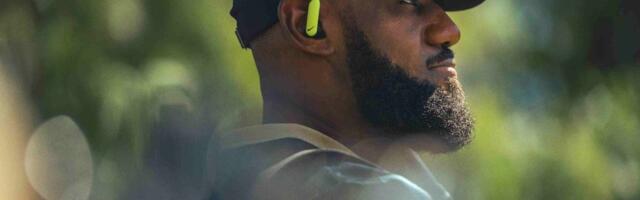 Nike and Apple made an uber-flashy Power Beats Pro 2 Ultimate earbuds