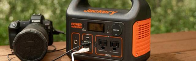 This Top-Selling Jackery Portable Power Station Is Now at Its Lowest Price of the Year