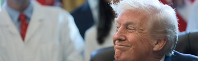 Trump Signs Executive Order Loosening Federal Cannabis Restrictions