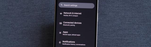 Nothing Phone (1) Android 14 beta is now out
