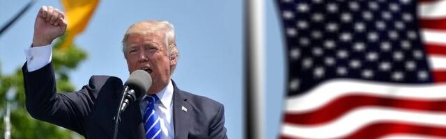 Bitcoin, XRP and SOL Rise With U.S. Equity Futures as Trump Plans Targeted Action for Tariffs Liberation Day