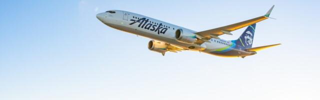 Alaska Airlines Gets Boost From Premium, Expects Hit From IT Outage
