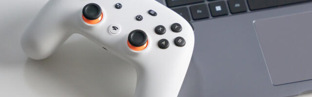 Google just gave you much more time to move your Stadia controller away from Stadia (RIP)