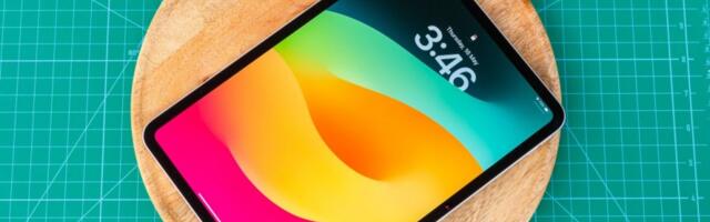 The new iPad Pro OLED tablets have grainy displays, multiple users report
