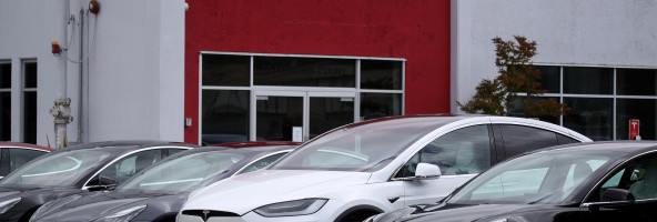 NHTSA determines sudden acceleration complaints in Tesla vehicles were due to driver error